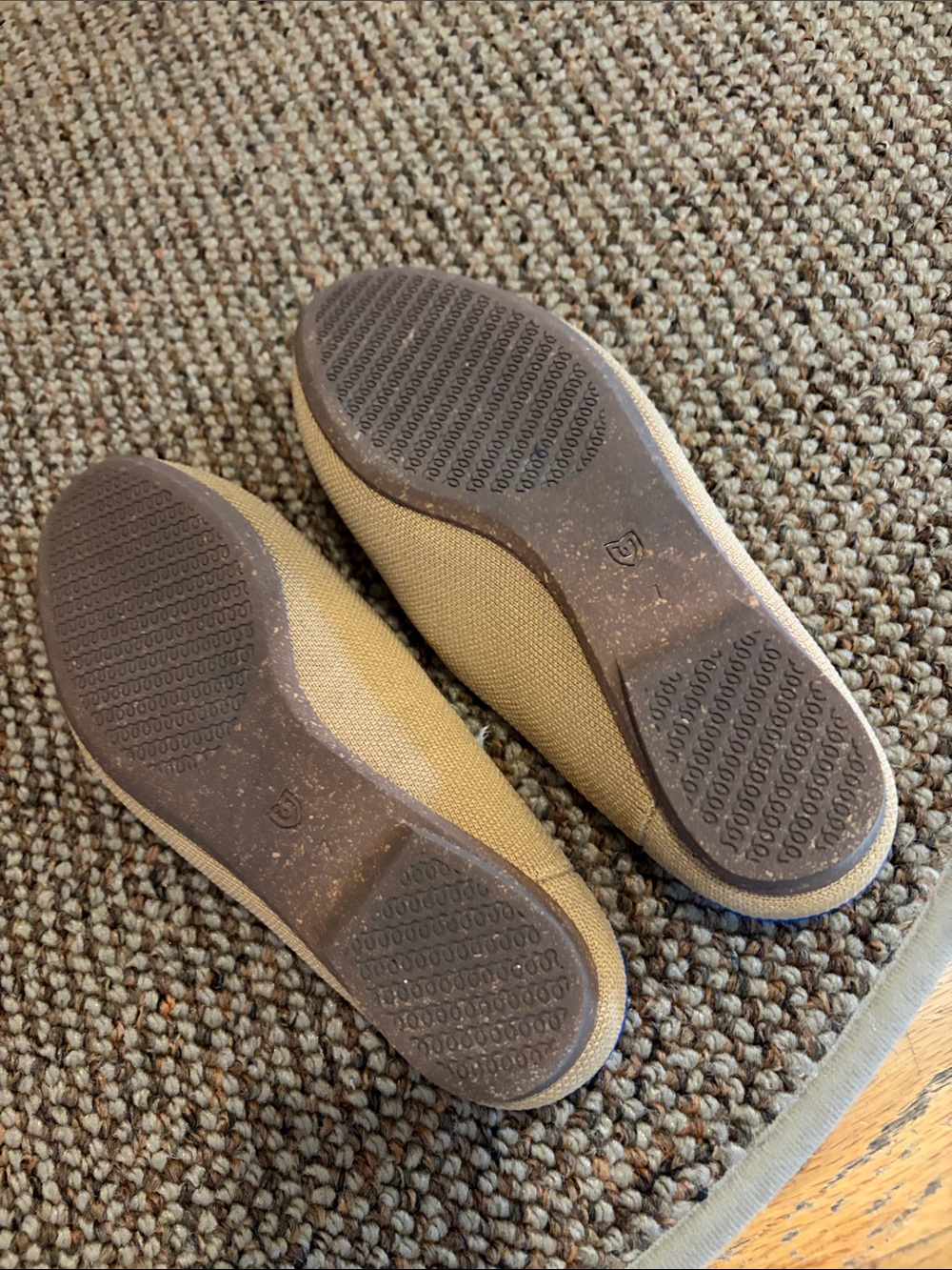 Rothy's The Loafer Mule
Wren Birdseye size 7 - Picture 2 of 3